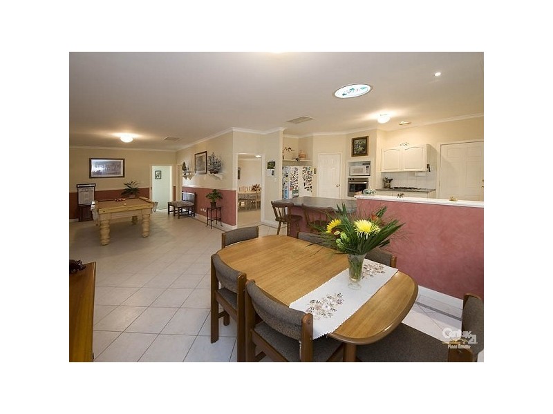 15 Rainham Avenue, Mindarie WA 6030