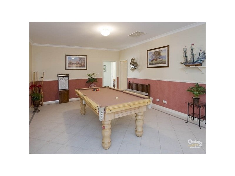 15 Rainham Avenue, Mindarie WA 6030