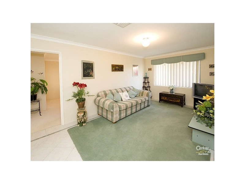 15 Rainham Avenue, Mindarie WA 6030