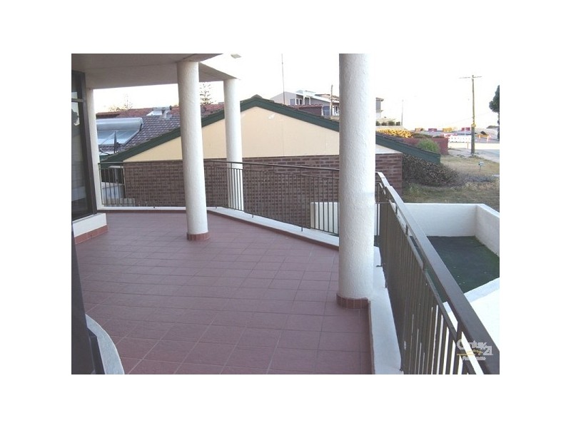 142 Ocean Drive, Quinns Rocks WA 6030