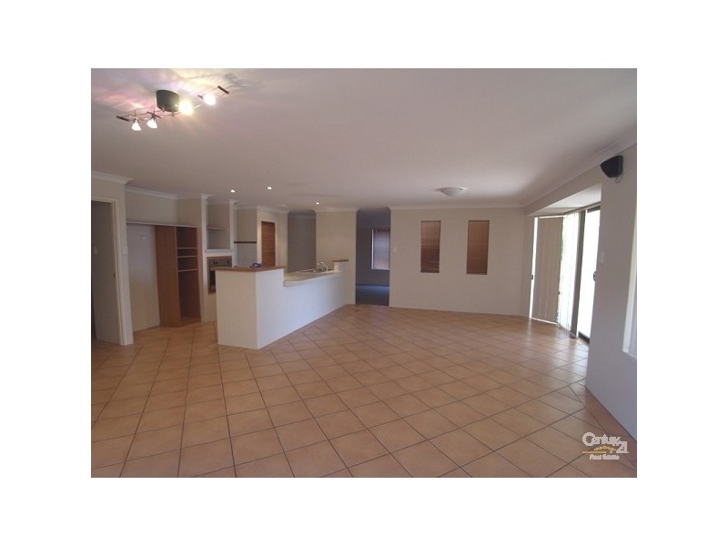 4 Basle way, Mindarie WA 6030