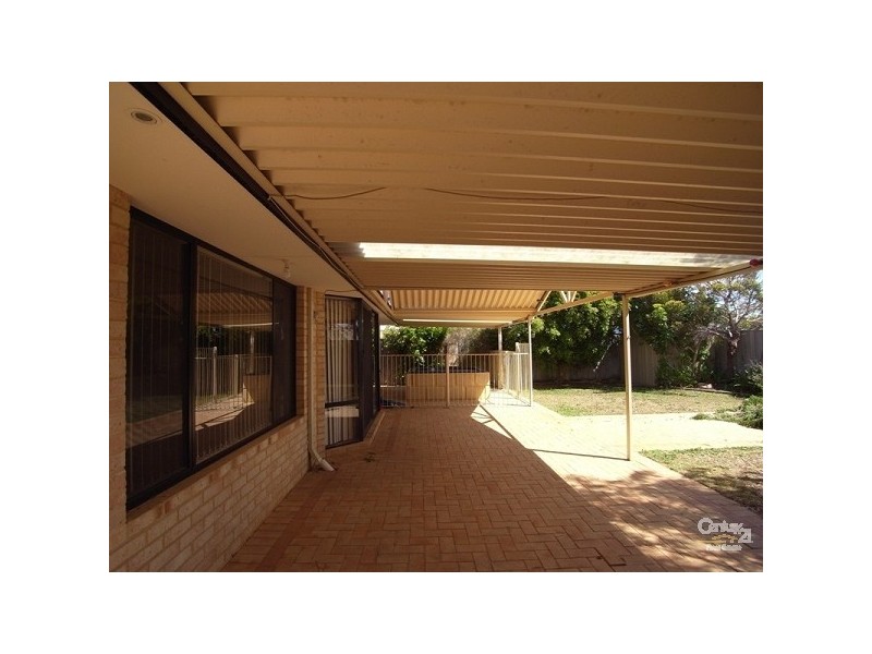 4 Basle way, Mindarie WA 6030