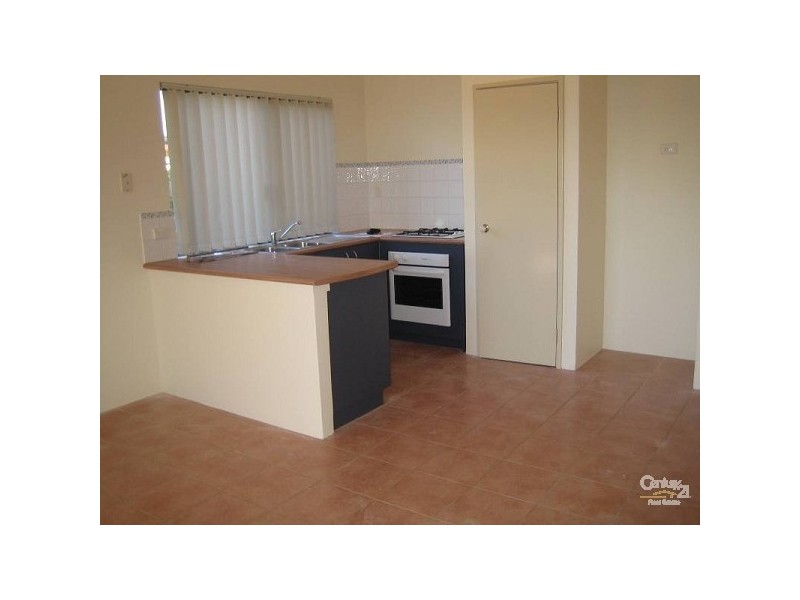 19 Alston way, Butler WA 6036