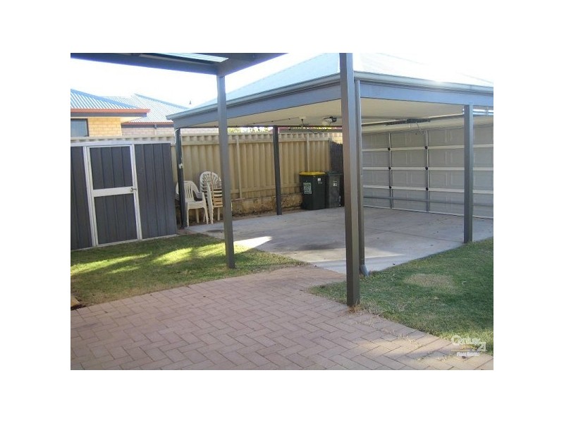 19 Alston way, Butler WA 6036