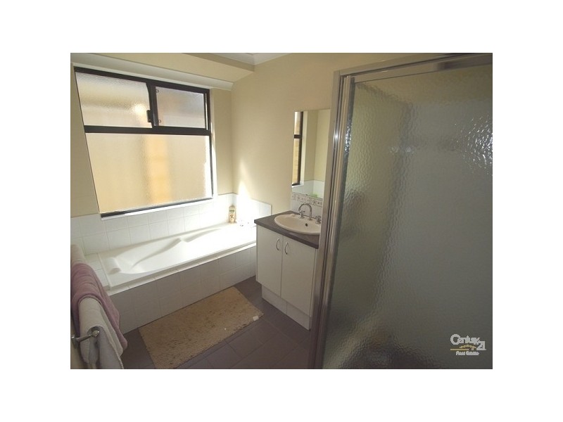 23 Masthead Close, Jindalee WA 6036