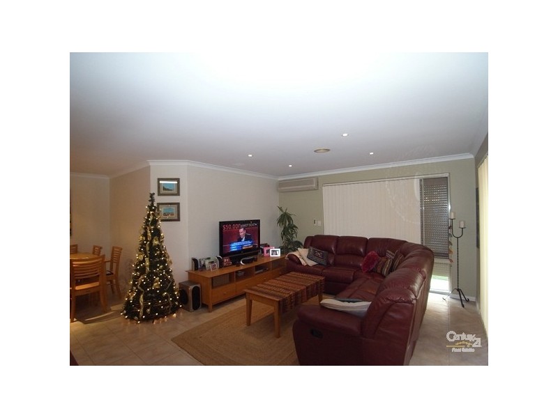 4 Fintry Close, Kinross WA 6028