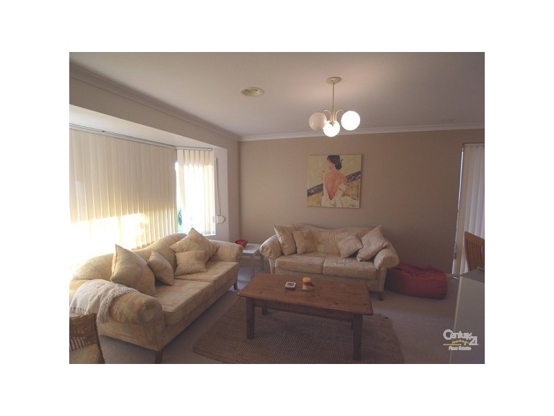 4 Fintry Close, Kinross WA 6028