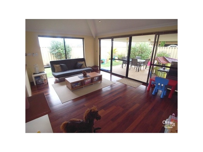 6 Condicote Loop, Butler WA 6036