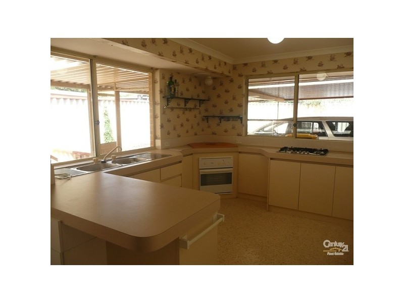 4 Yass way, Merriwa WA 6030