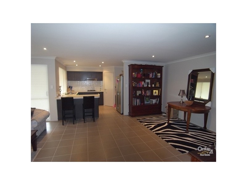 2/5 Daintree Circuit, Merriwa WA 6030