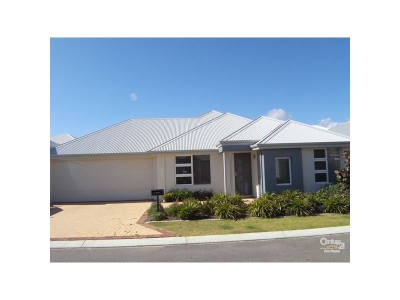 7 Marino Road, Clarkson WA 6030