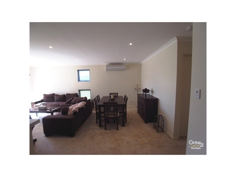 7 Marino Road, Clarkson WA 6030