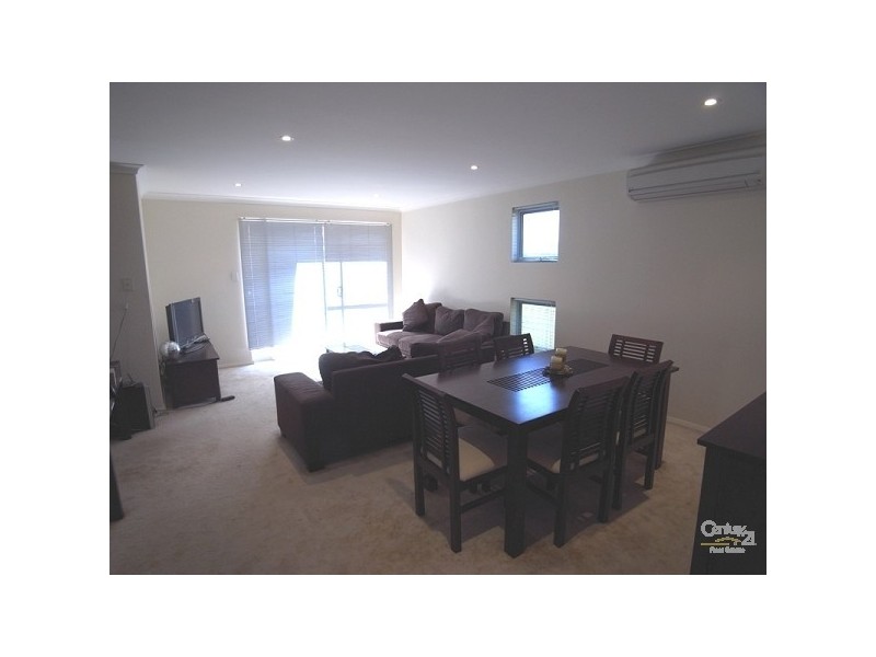 7 Marino Road, Clarkson WA 6030