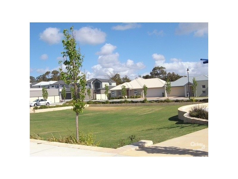 7 Marino Road, Clarkson WA 6030