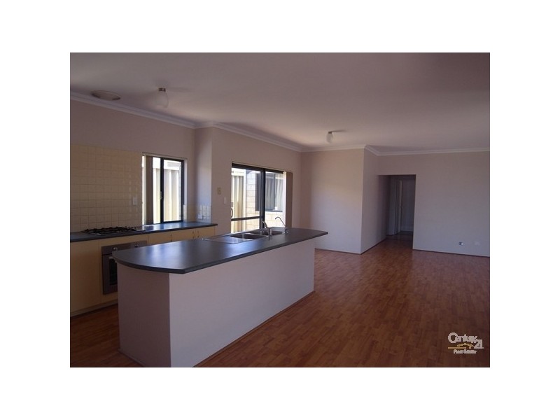 17  Tollesbury ave, Butler WA 6036