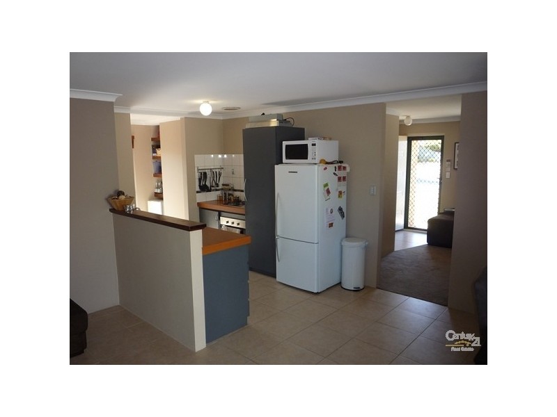 7 Tumut Place, Merriwa WA 6030