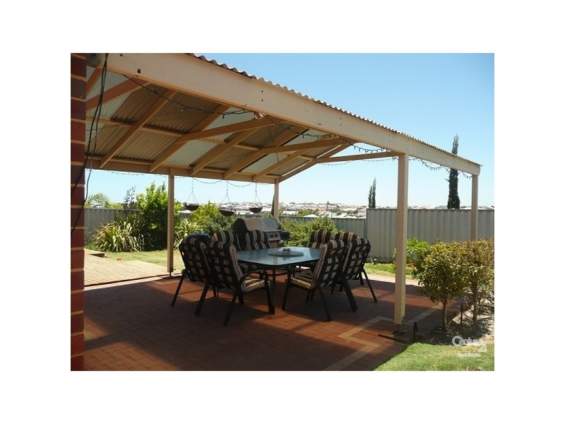 128 Santa Barbara Parade, Quinns Rocks WA 6030