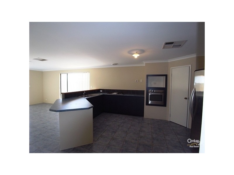 76 Dalvik Ave, Merriwa WA 6030