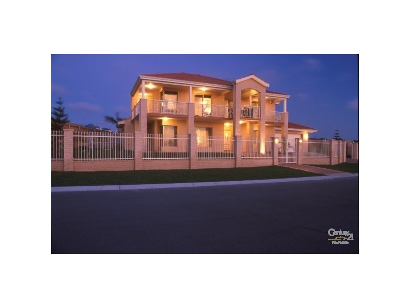 212 Ocean Drive, Quinns Rocks WA 6030