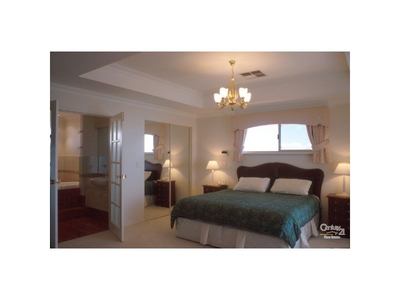 212 Ocean Drive, Quinns Rocks WA 6030