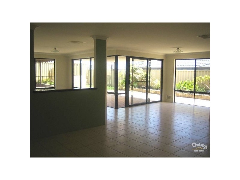 6 Horsley green, Butler WA 6036