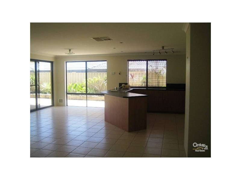 6 Horsley green, Butler WA 6036