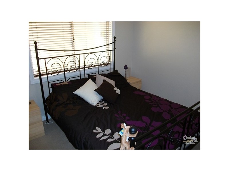 21A Holyhead Green, Mindarie WA 6030