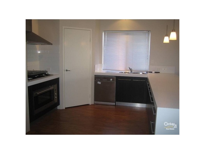 5 Azure street, Yanchep WA 6035