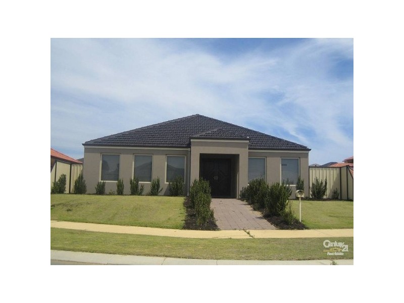 10 Yaroomba place, Clarkson WA 6030