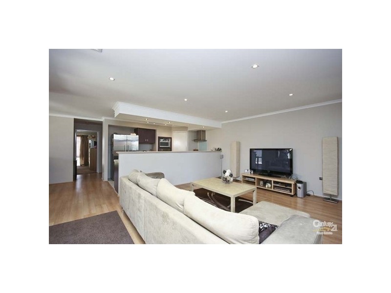 26 Sugarloaf Close, Merriwa WA 6030