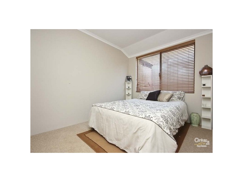 26 Sugarloaf Close, Merriwa WA 6030