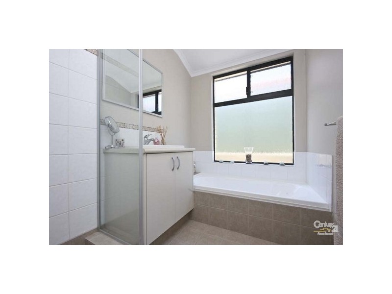 26 Sugarloaf Close, Merriwa WA 6030