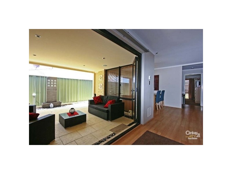 26 Sugarloaf Close, Merriwa WA 6030