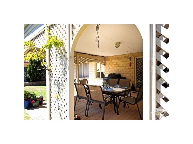 3 Antibes Court, Mindarie WA 6030