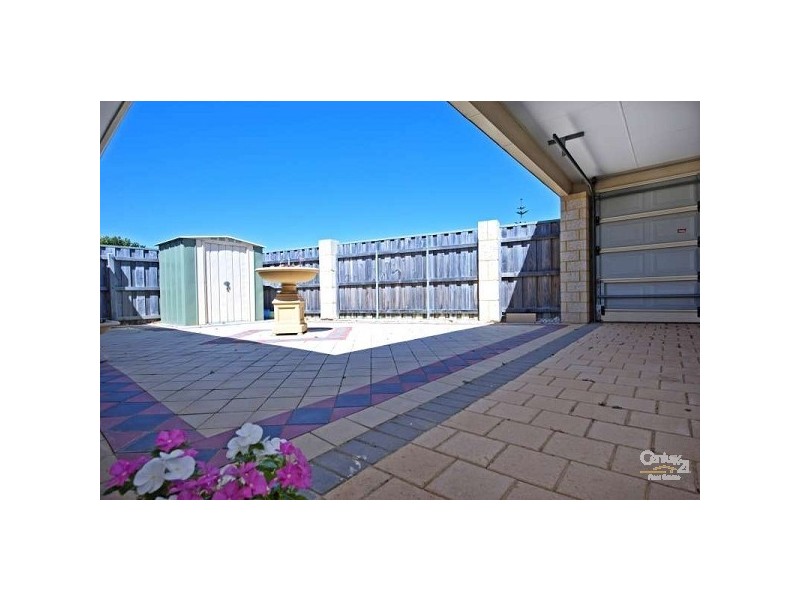 3 Antibes Court, Mindarie WA 6030
