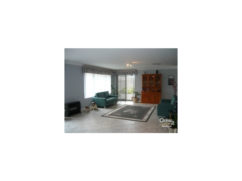 22 Strabane green, Ridgewood WA 6030