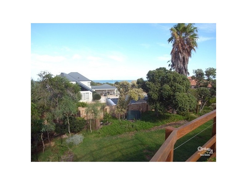 5 Caldera Close, Mindarie WA 6030