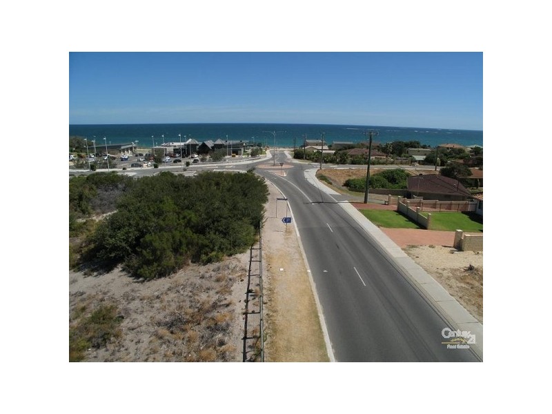 13 Quinns Road, Quinns Rocks WA 6030
