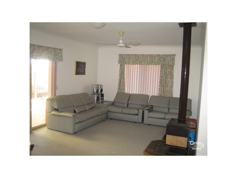 9 Daintree circuit, Merriwa WA 6030