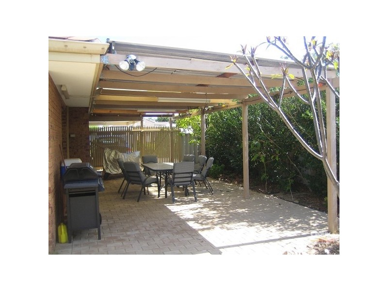 9 Daintree circuit, Merriwa WA 6030