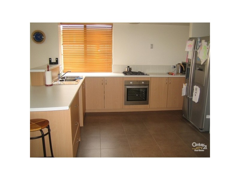 47 Grandoak drive, Clarkson WA 6030