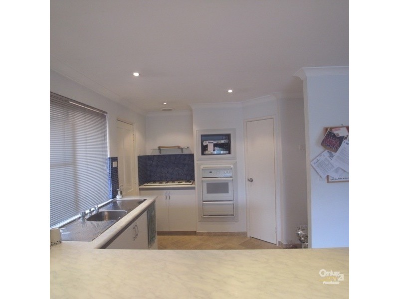 19 Pinegrove Mews, Currambine WA 6028