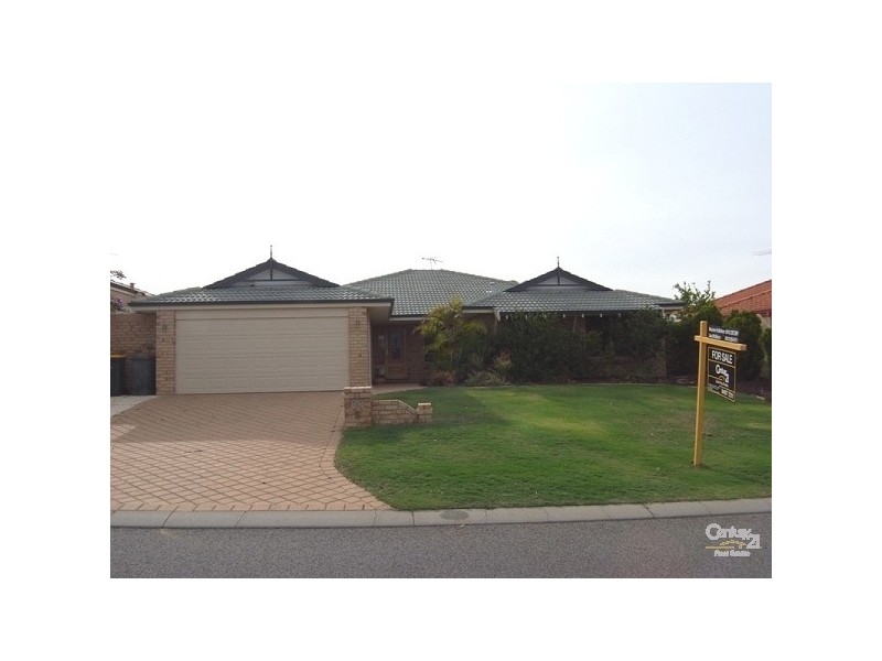 8 Ostend Parade, Mindarie WA 6030