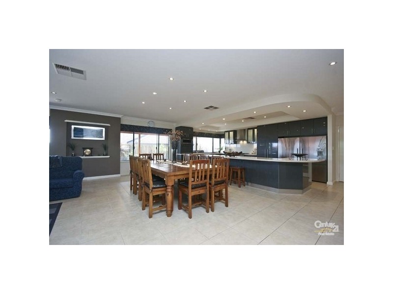47 Weymouth Boulevard, Quinns Rocks WA 6030