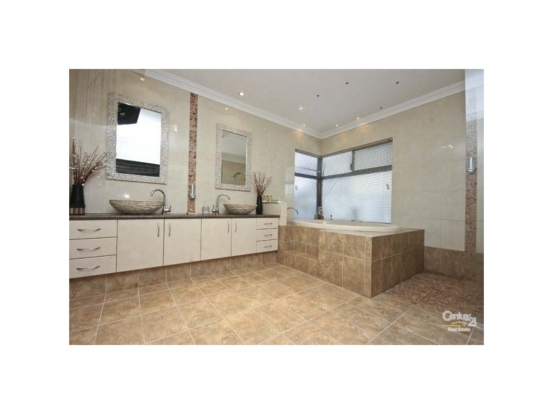 47 Weymouth Boulevard, Quinns Rocks WA 6030