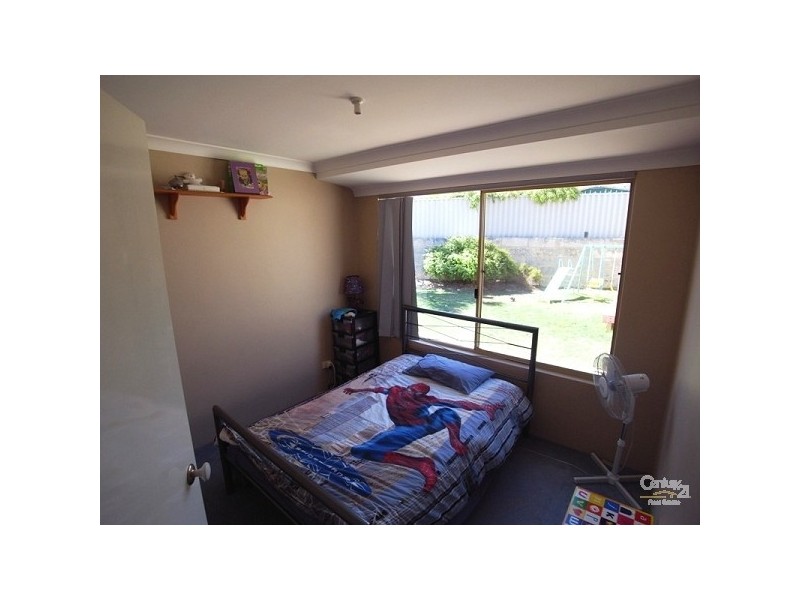 121 St Barnabas Boulevard, Quinns Rocks WA 6030