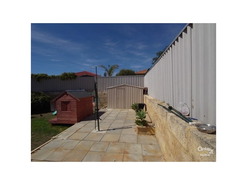 121 St Barnabas Boulevard, Quinns Rocks WA 6030