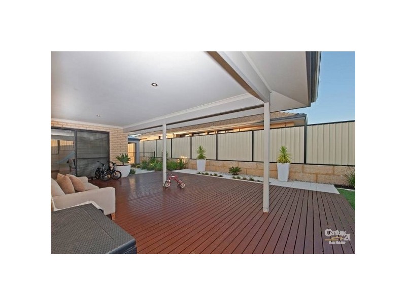 16 Lantern Way, Clarkson WA 6030