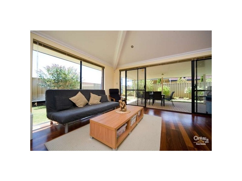 6 Condicote Loop, Butler WA 6036