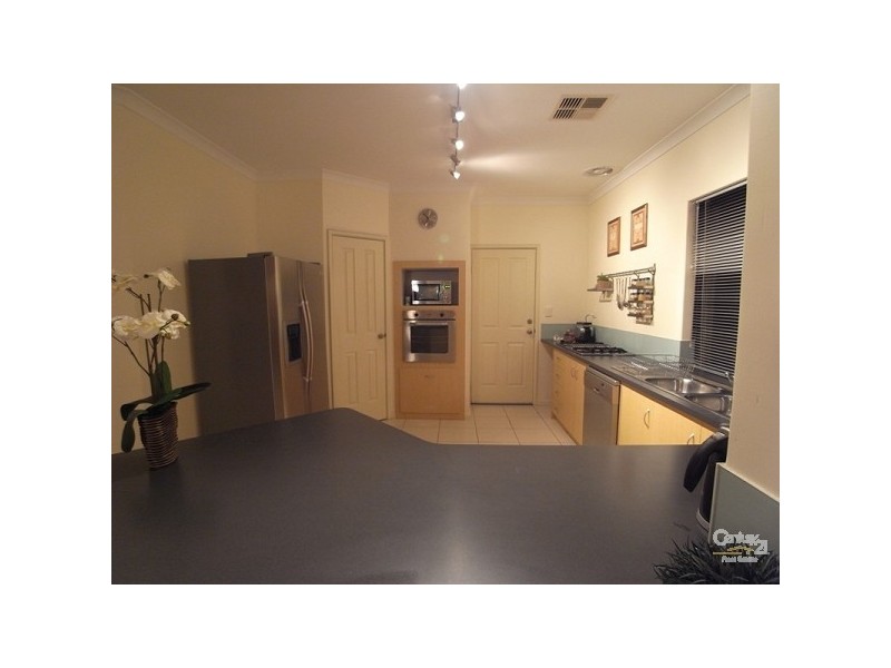 42 Tamarama Crescent, Clarkson WA 6030